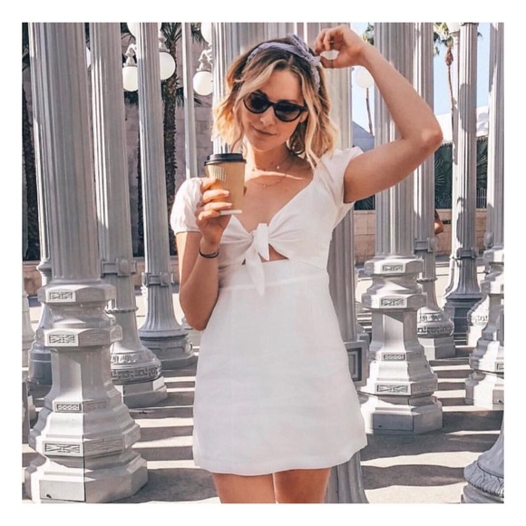 🆕Off Shoulder Tie Front Dress - Picture 2 of 4